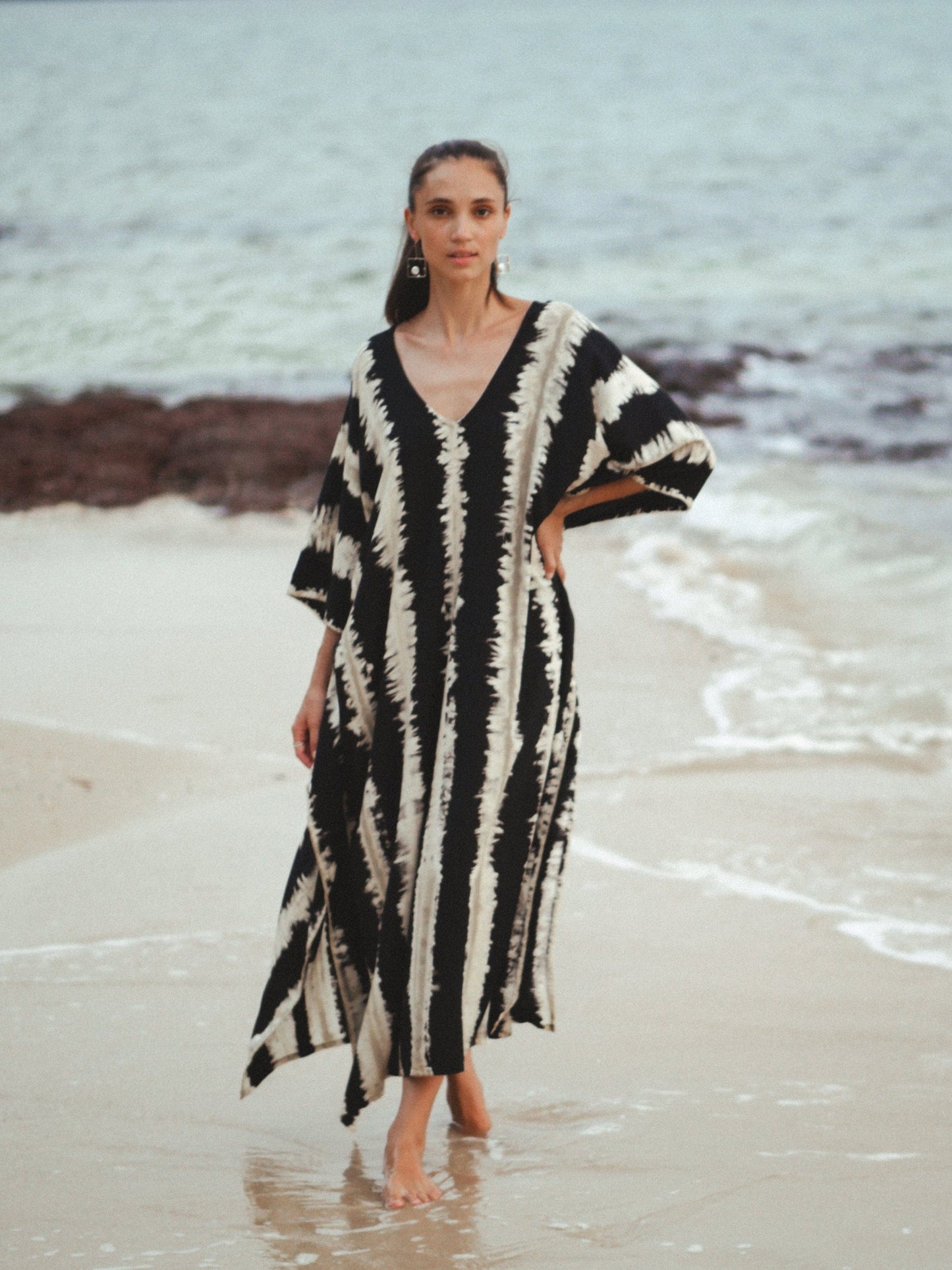 ThaiLine - Importer & Distributor of Artisan Clothing Kaftan Kaftan Olimpia Zebra