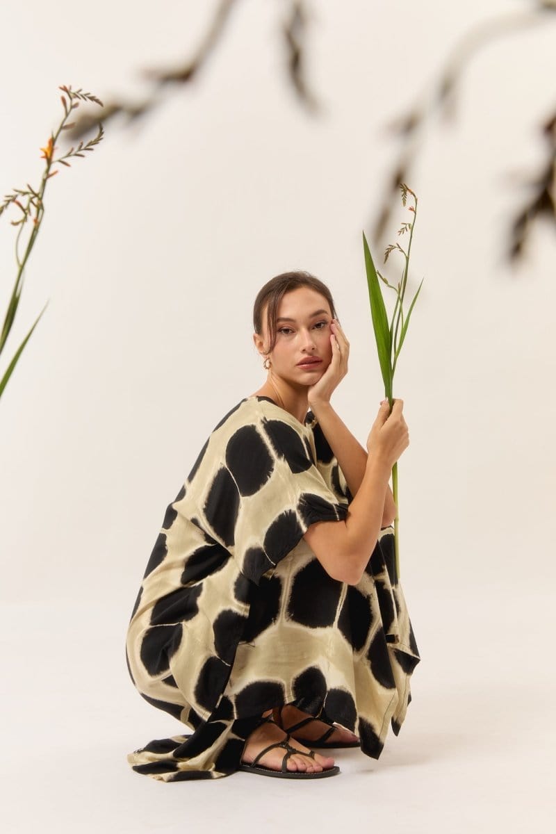 byFon – Exclusively Hand-Dyed Clothing, Ethically Made. Kaftan Noir Itajime Kaftan