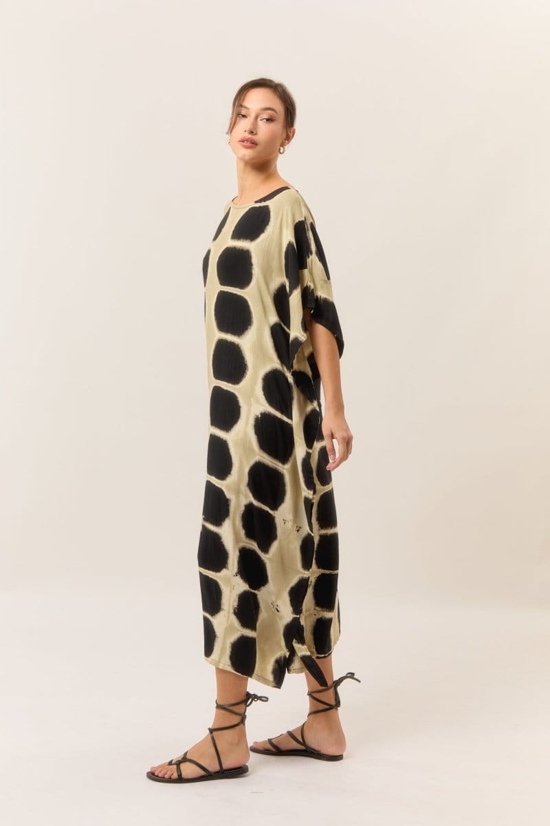 byFon – Exclusively Hand-Dyed Clothing, Ethically Made. Kaftan Noir Itajime Kaftan