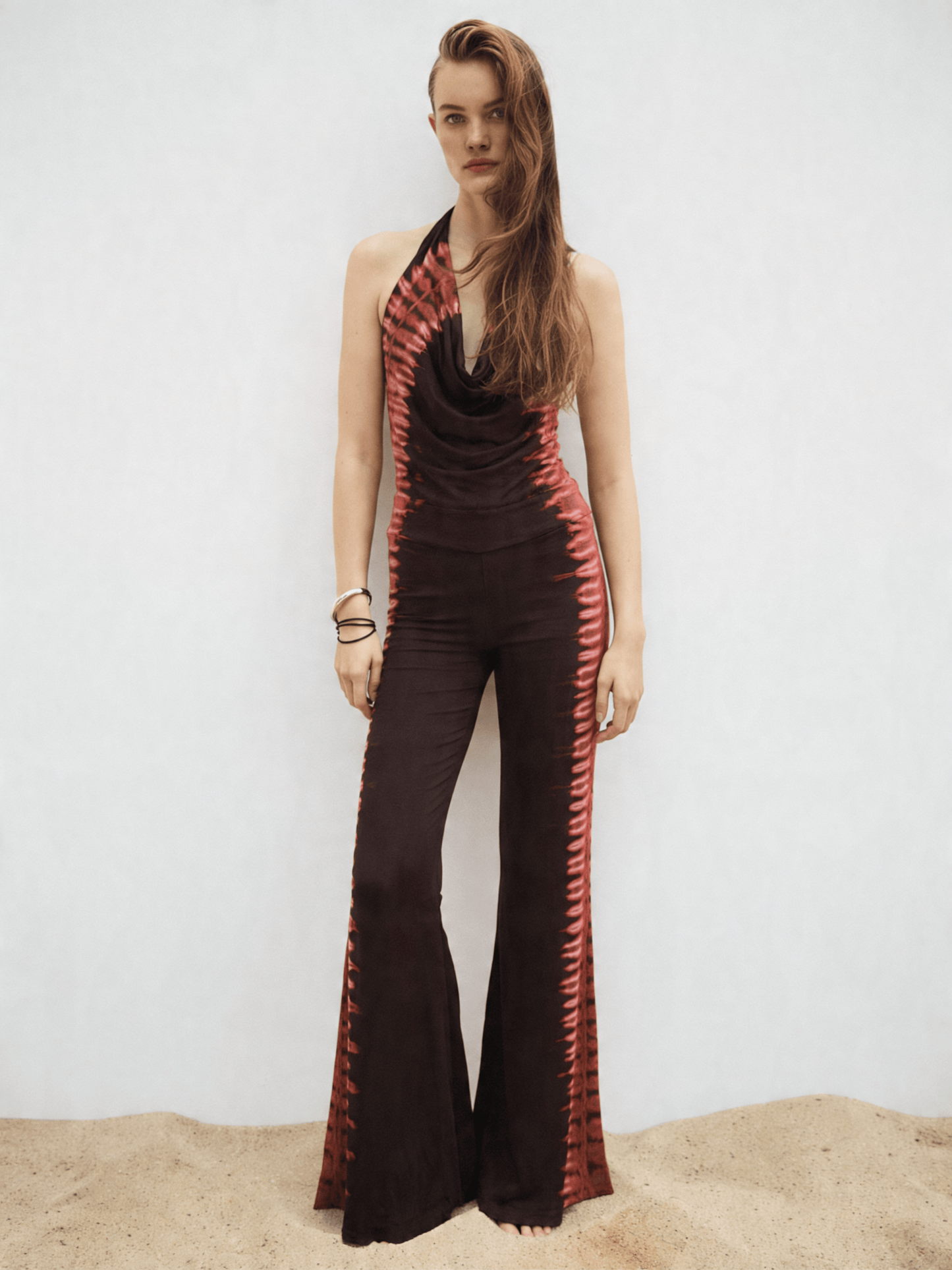Thai Line — Wholesale Distributor of Exclusive Artisan Fashion. Apparel & Accessories Volcano — Mono