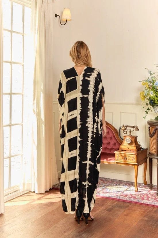 Thai Line — Wholesale Distributor of Exclusive Artisan Fashion. Kaftan Bishop — Itajime