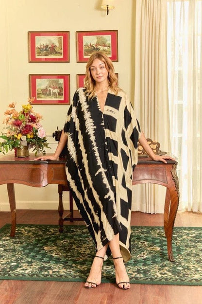 Thai Line — Wholesale Distributor of Exclusive Artisan Fashion. Kaftan Bishop — Itajime