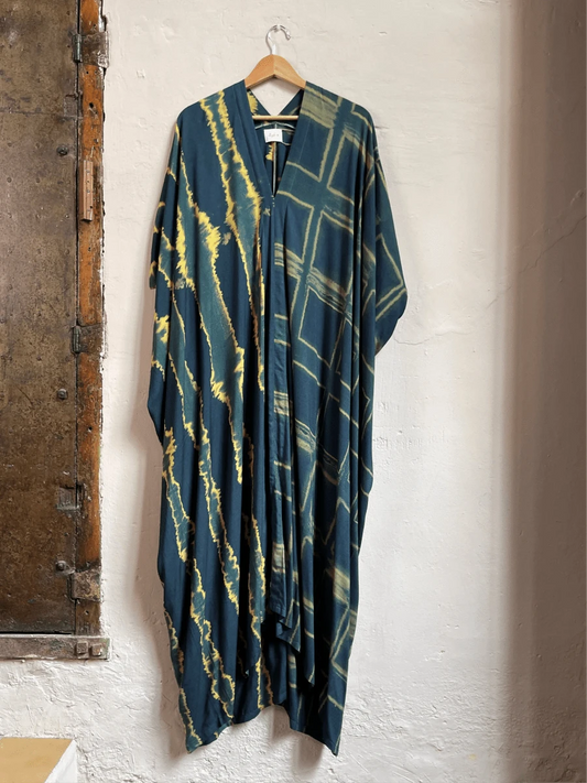 Thai Line — Wholesale Distributor of Exclusive Artisan Fashion. Kaftan Itajime Kaftan Agate
