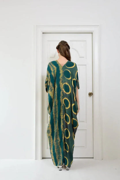 Thai Line — Wholesale Distributor of Exclusive Artisan Fashion. Kaftan Jade — Itajime