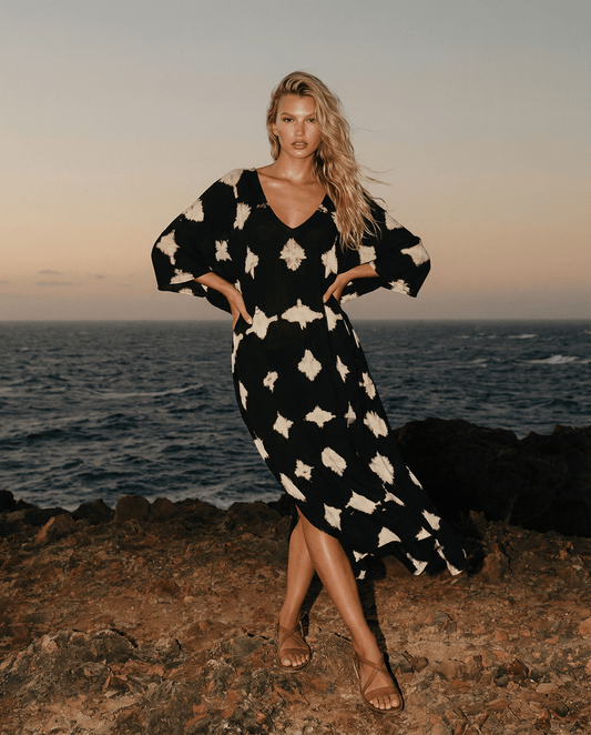 Thai Line — Wholesale Distributor of Exclusive Artisan Fashion. Kaftan Stella  — Itajime