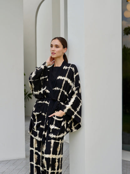 Thai Line — Wholesale Distributor of Exclusive Artisan Fashion. Kimono Itajime Galena Kimono