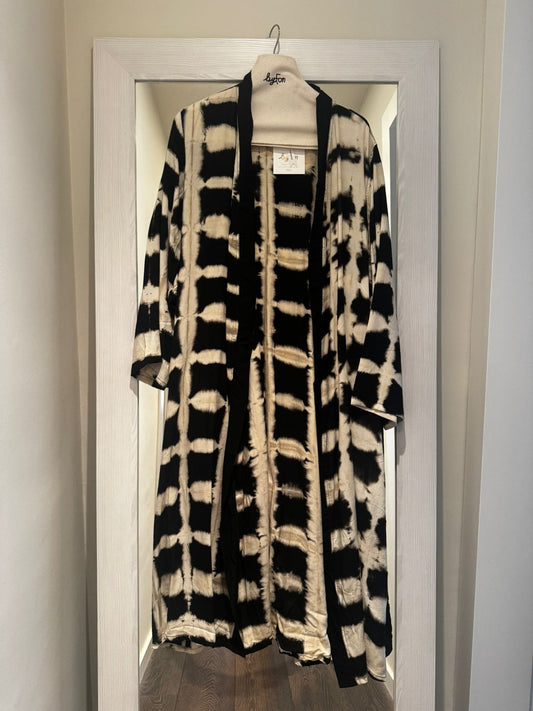 Thai Line — Wholesale Distributor of Exclusive Artisan Fashion. Kimono Itajime Galena Maxi Kimono