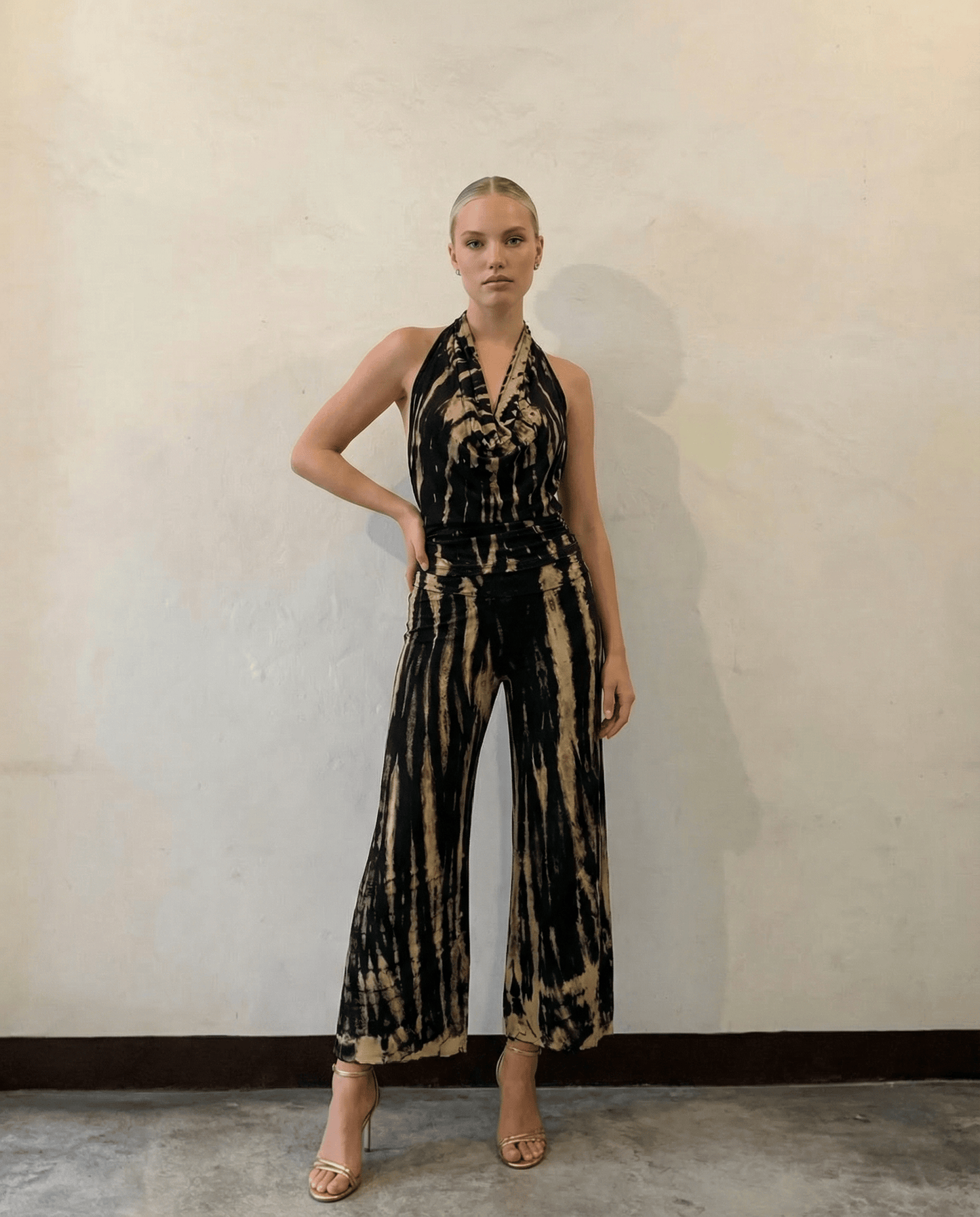 Thai Line — Wholesale Distributor of Exclusive Artisan Fashion. pants Yoga Pants