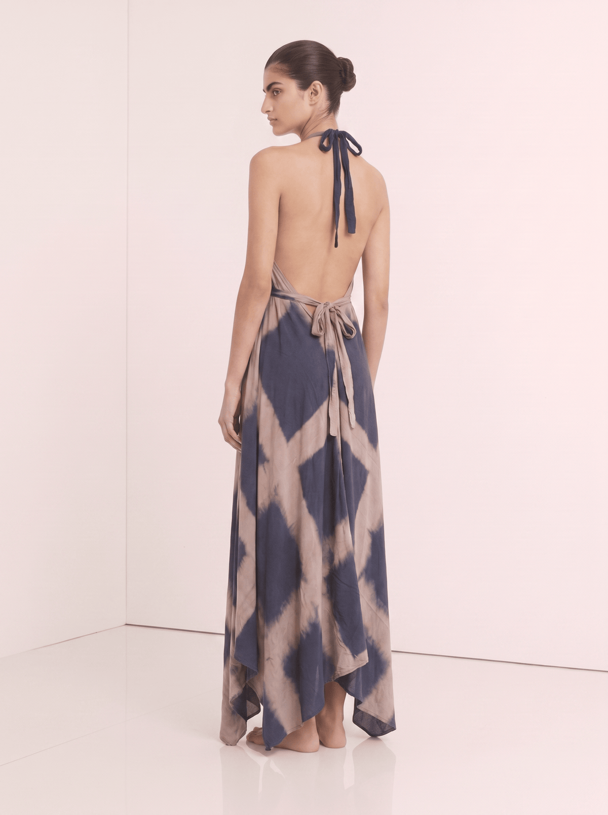Criss Cross Midnight maxi dress – view 2