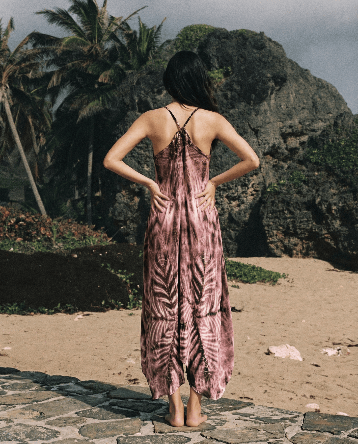 ThaiLine - Importer & Distributor of Artisan Clothing Dress Mueve  — Sunset